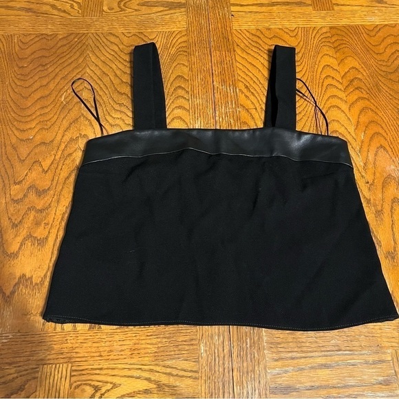 Gucci Leather Trim Cropped Top in Black Sz 38 or XS - Picture 4 of 16